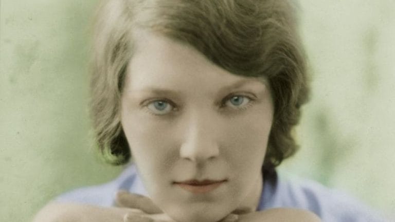 Postures: Jean Rhys in the Modern World
